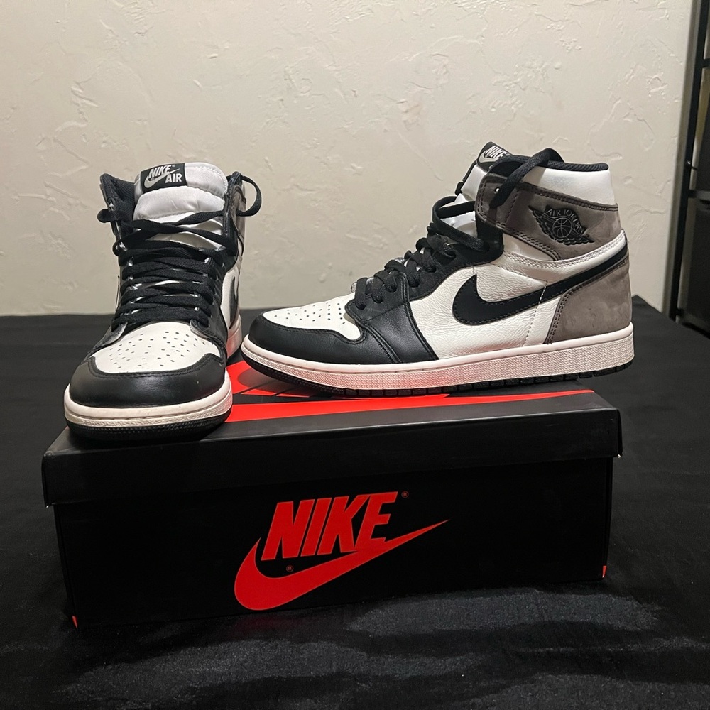 Air Jordan 1 Retro High OG - Black Mocha